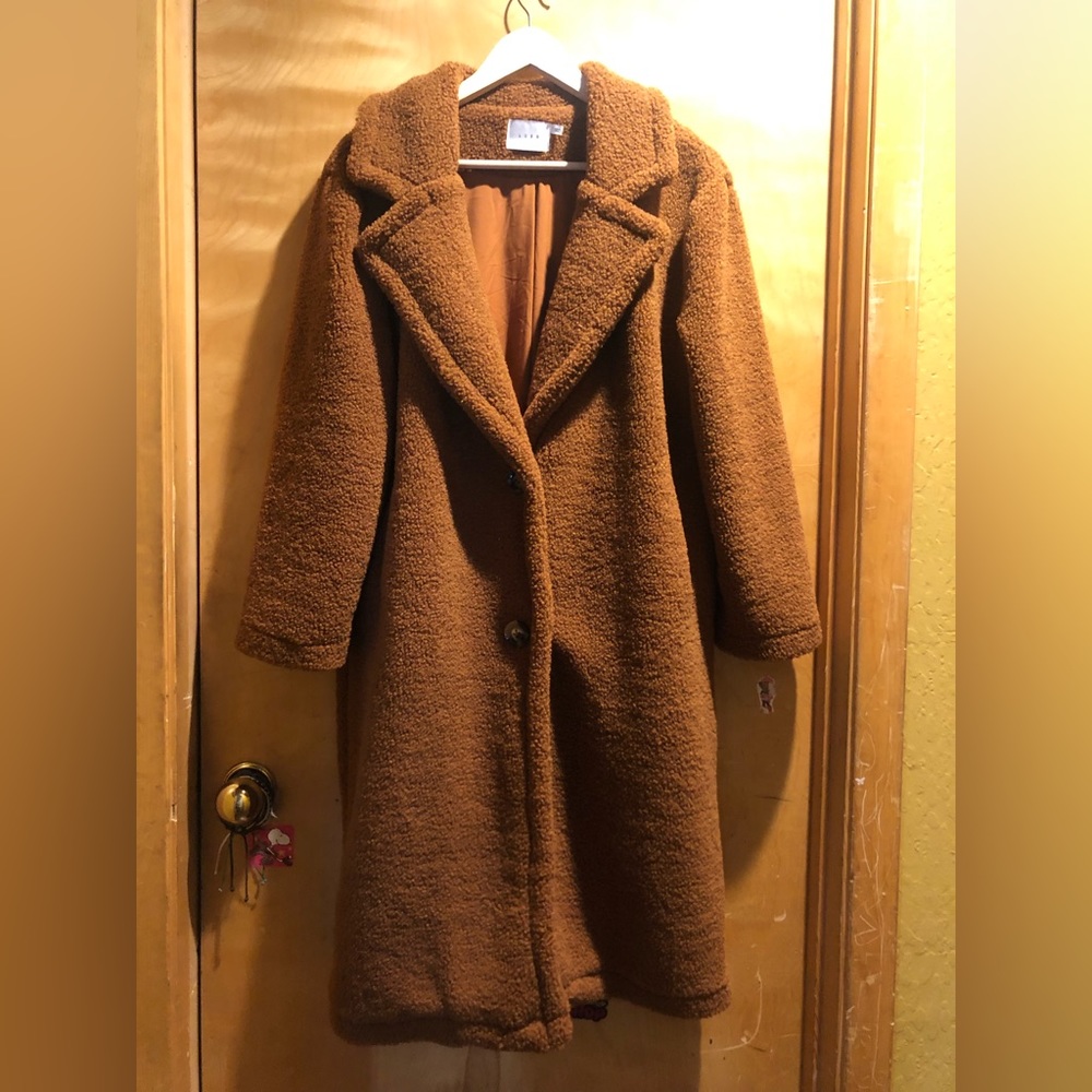 Lush teddy jacket. Basically brand new, only worn a few times.